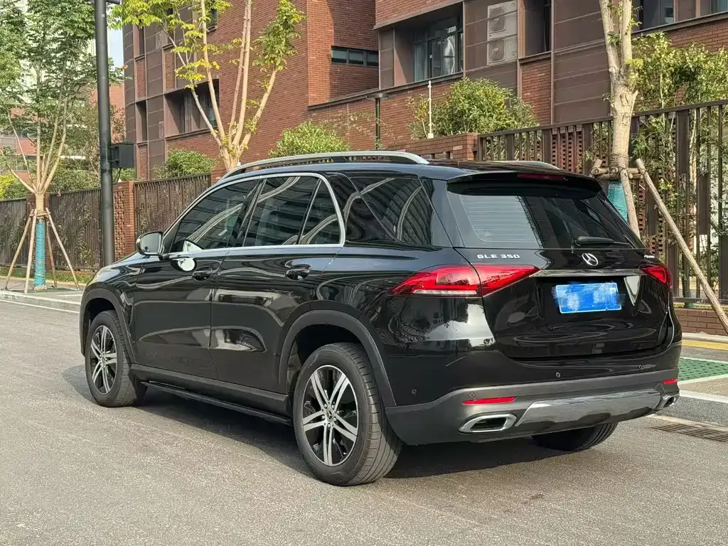 Mercedes-Benz GLE — фото 8