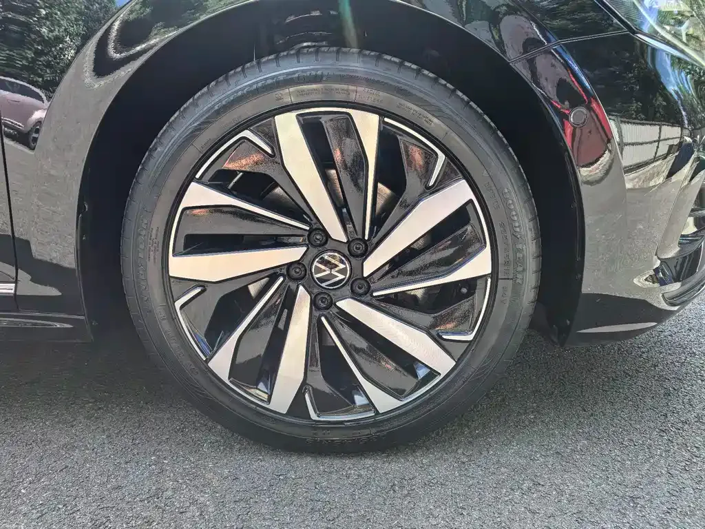 Volkswagen Passat — фото 4
