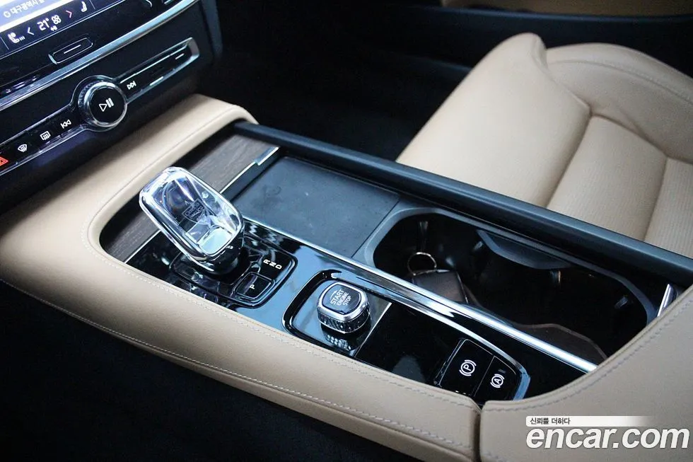 Volvo S90 — фото 10