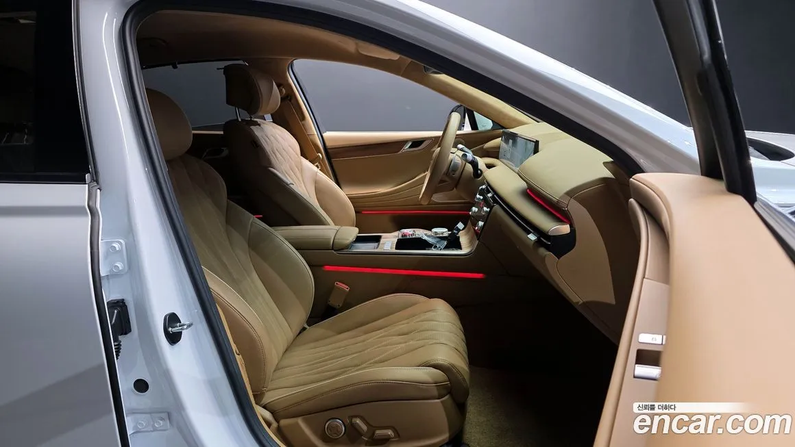 Genesis G80 — фото 10