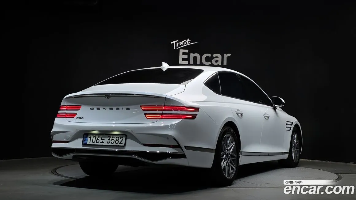 Genesis G80 — фото 2