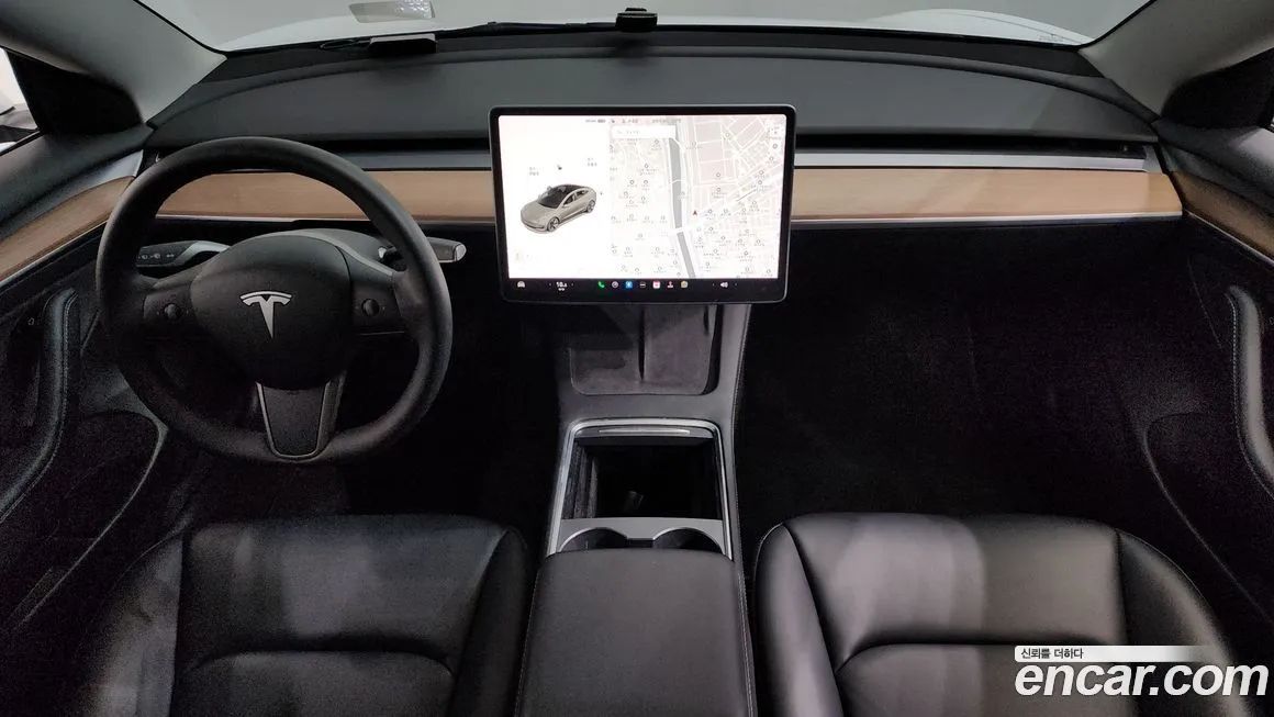 Tesla Model 3 — фото 7