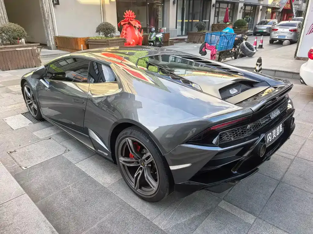 Lamborghini Huracan — фото 2