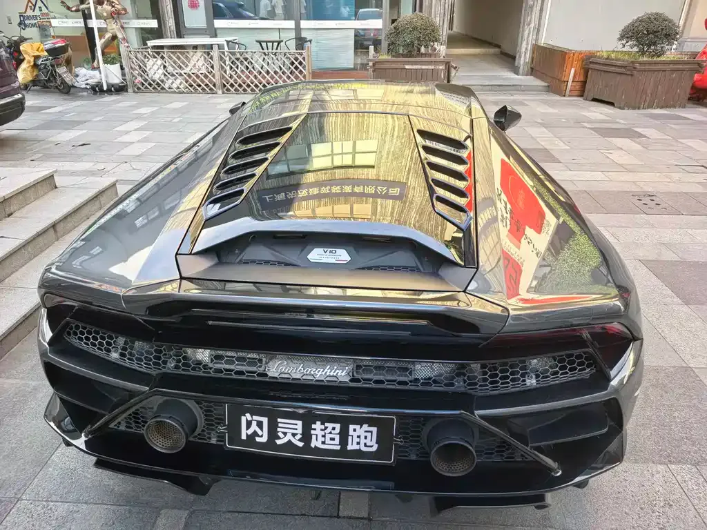 Lamborghini Huracan — фото 3