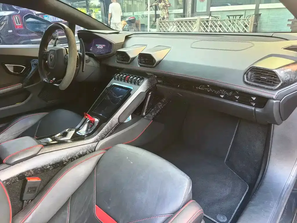 Lamborghini Huracan — фото 8