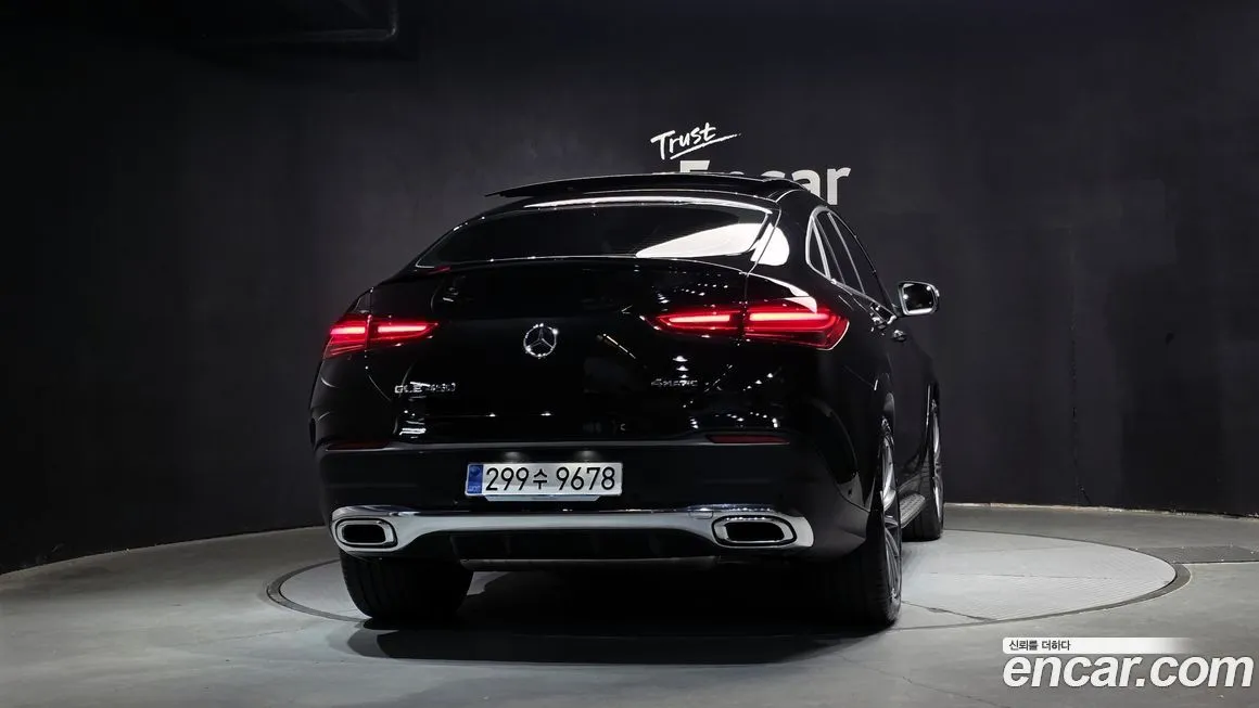 Mercedes-Benz GLE-Class — фото 4