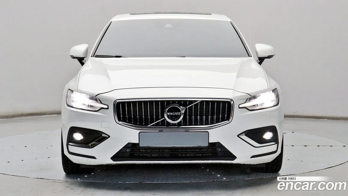 Volvo S60 — фото 3