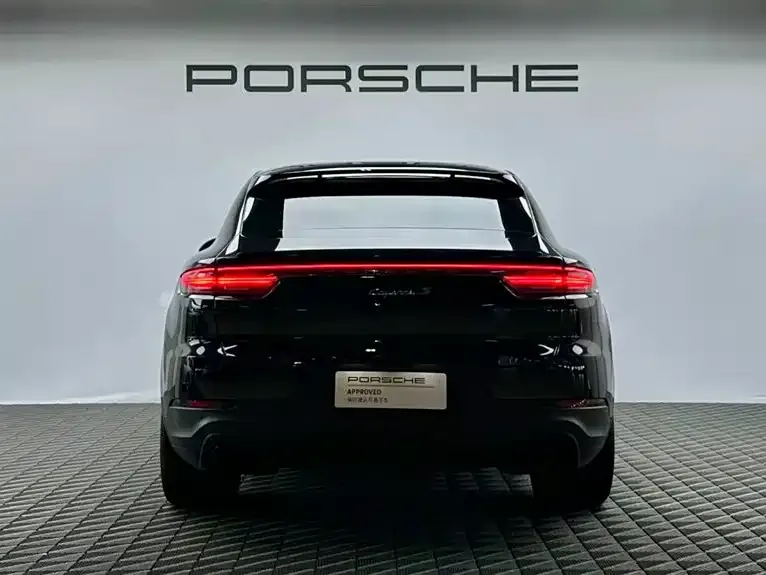 Porsche Cayenne — фото 5