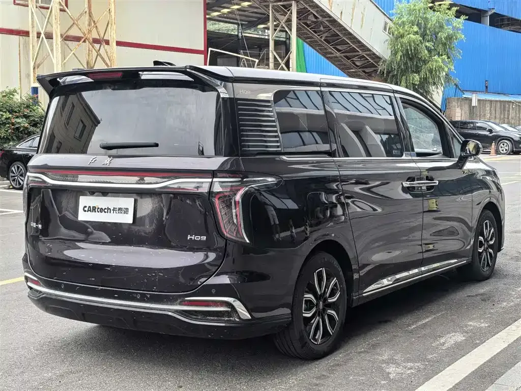 Hongqi HQ9 — фото 3