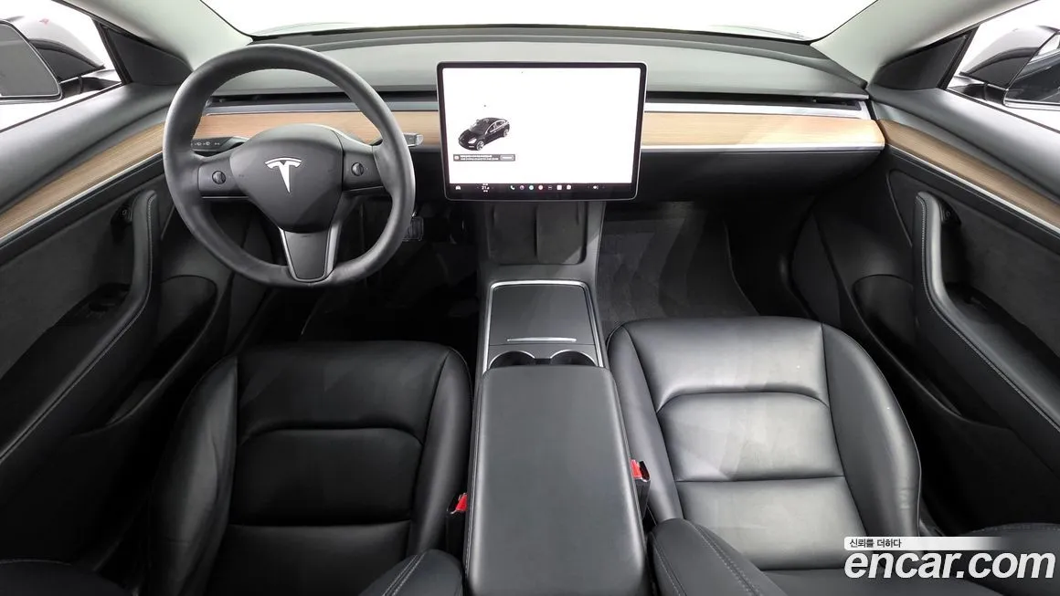 Tesla Model 3 — фото 7
