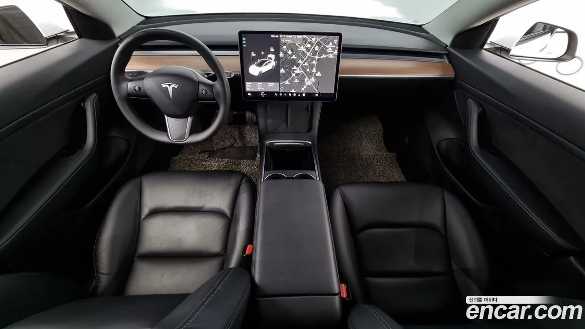 Tesla Model 3 — фото 7