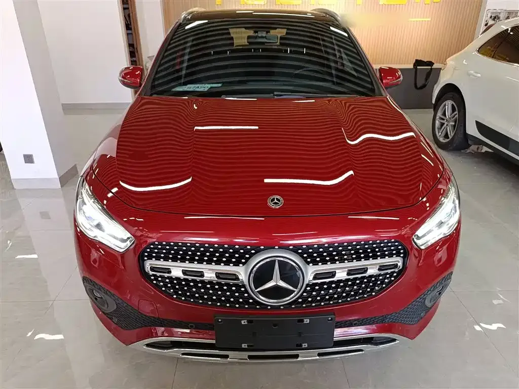 Mercedes-Benz GLA — фото 3