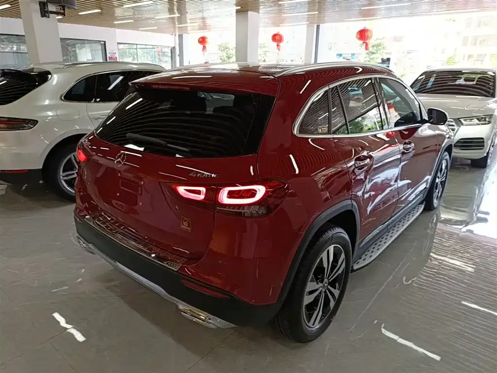 Mercedes-Benz GLA — фото 7