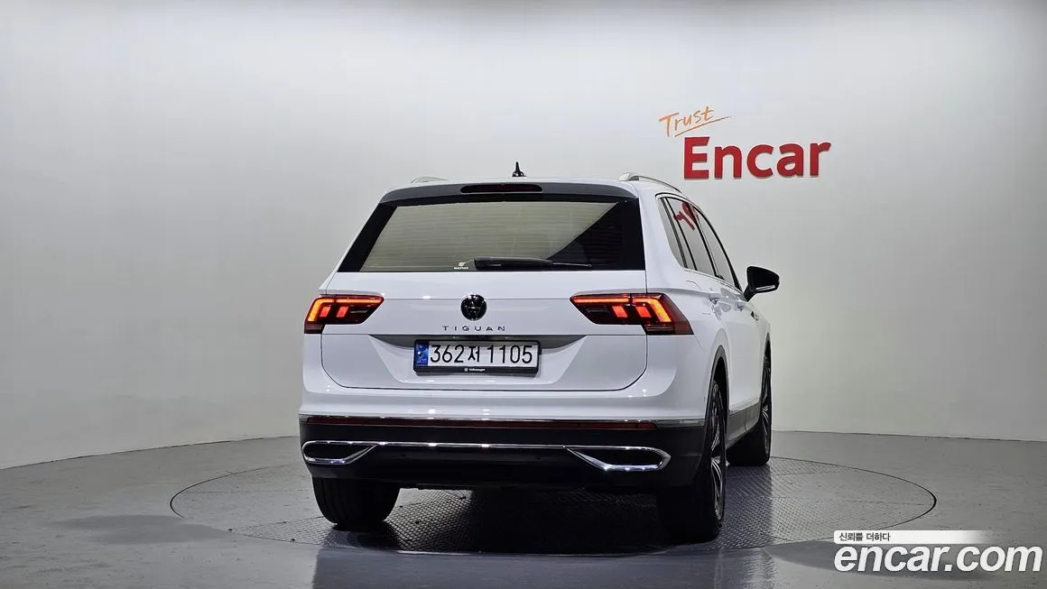 Volkswagen Tiguan — фото 4