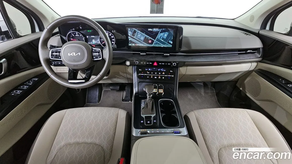 Kia Carnival — фото 7