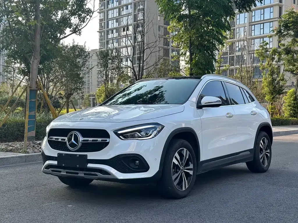 Mercedes-Benz GLA — фото 3