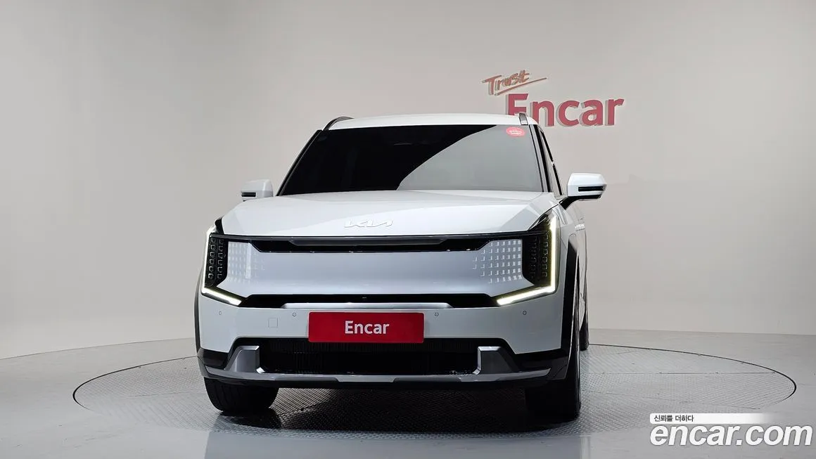 Kia EV9 — фото 3
