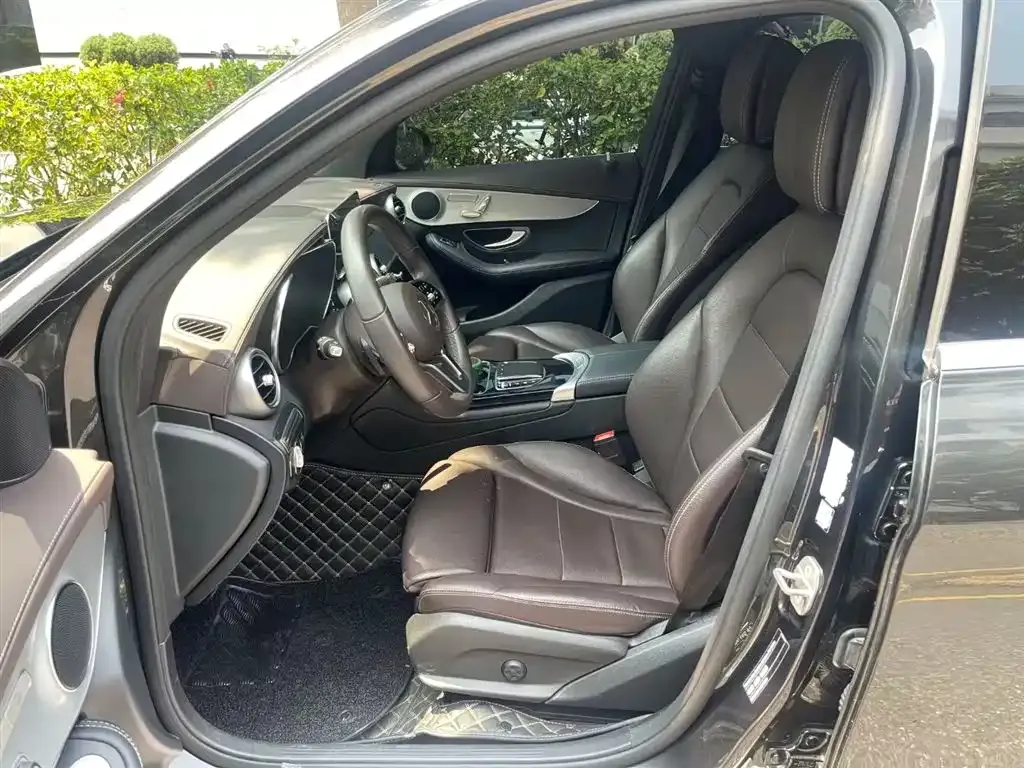 Mercedes-Benz GLC — фото 9