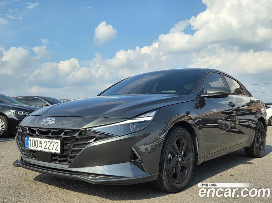 Hyundai AVANTE — фото 3