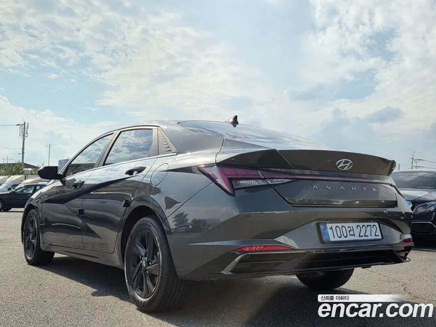 Hyundai AVANTE — фото 5