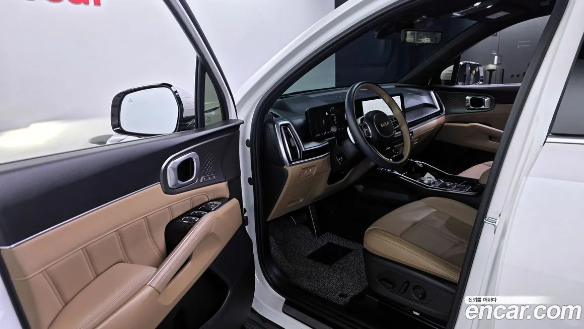 Kia Sorento — фото 10