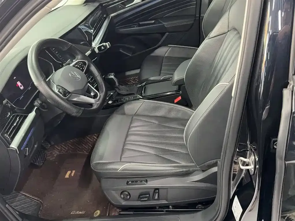 Volkswagen Passat — фото 6