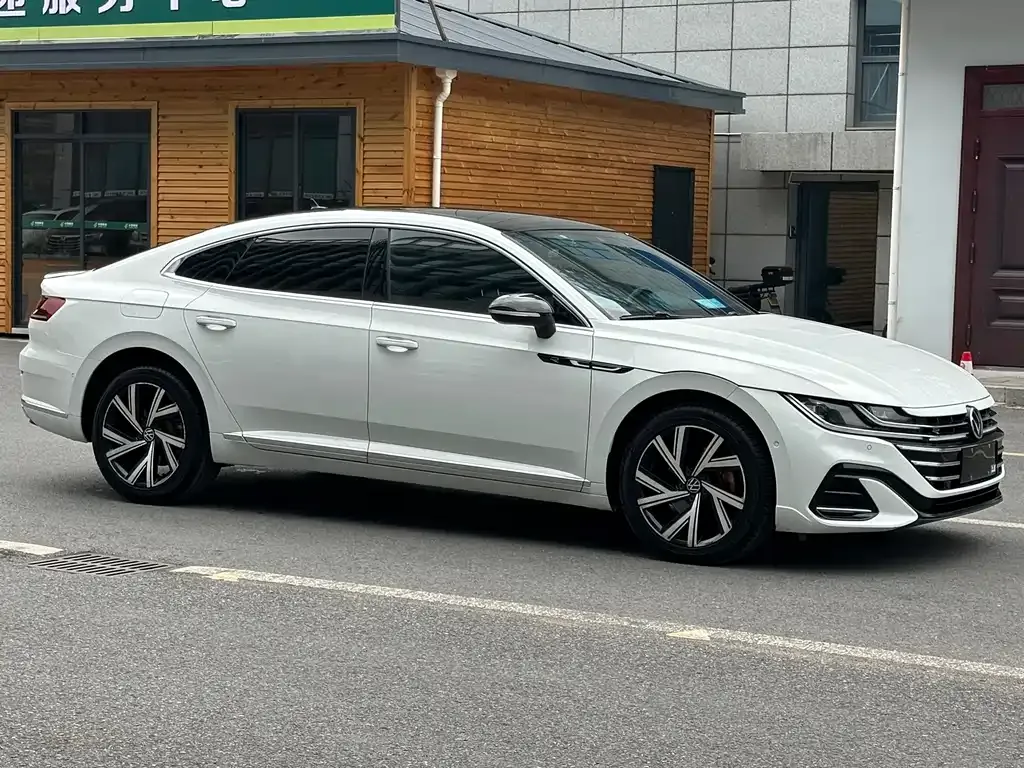 Volkswagen CC — фото 3