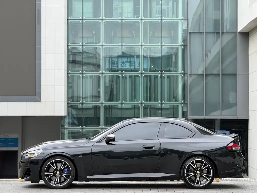 BMW M240i — фото 7