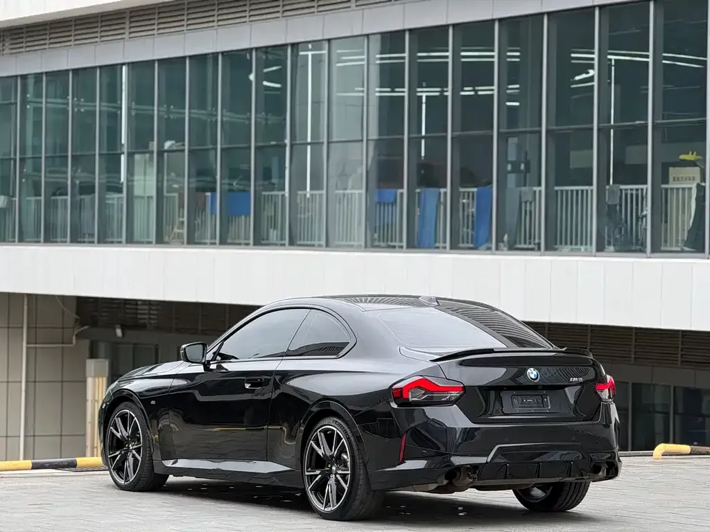 BMW M240i — фото 8