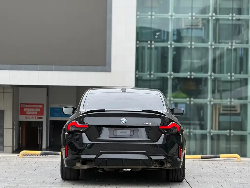 BMW M240i — фото 9