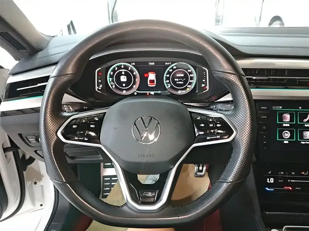 Volkswagen CC — фото 3