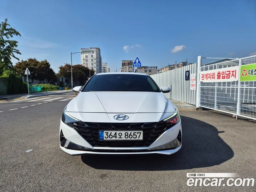 Hyundai AVANTE — фото 3
