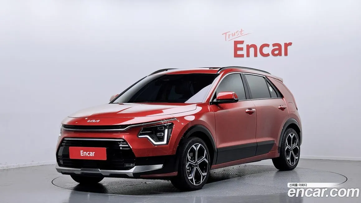 Kia Niro — фото 1