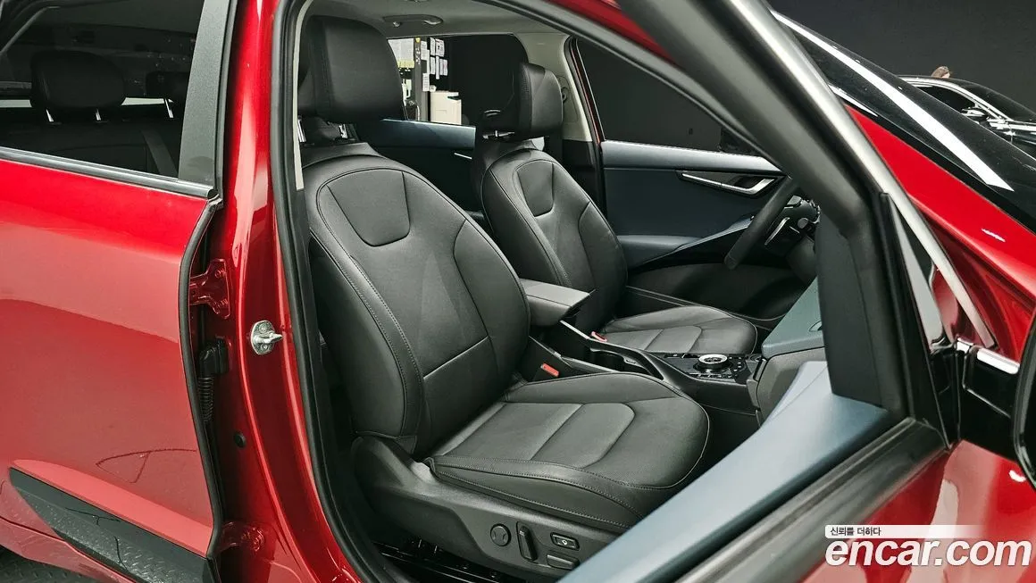 Kia Niro — фото 10