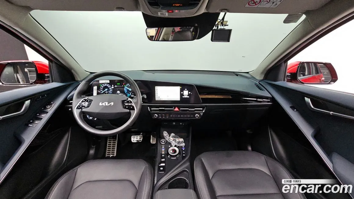 Kia Niro — фото 7