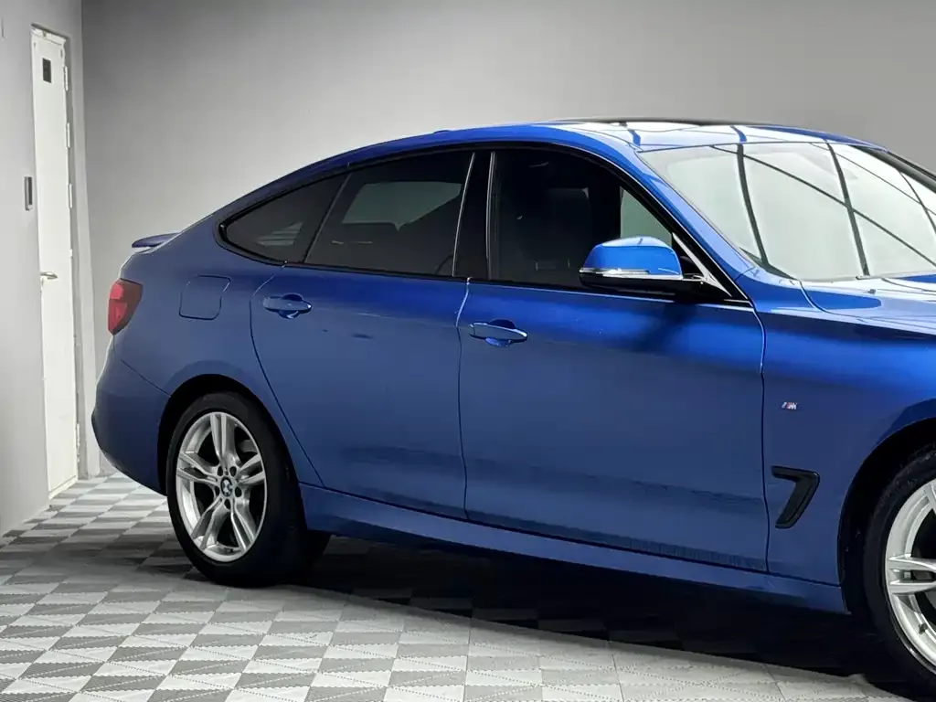 BMW 3 Series GT — фото 5