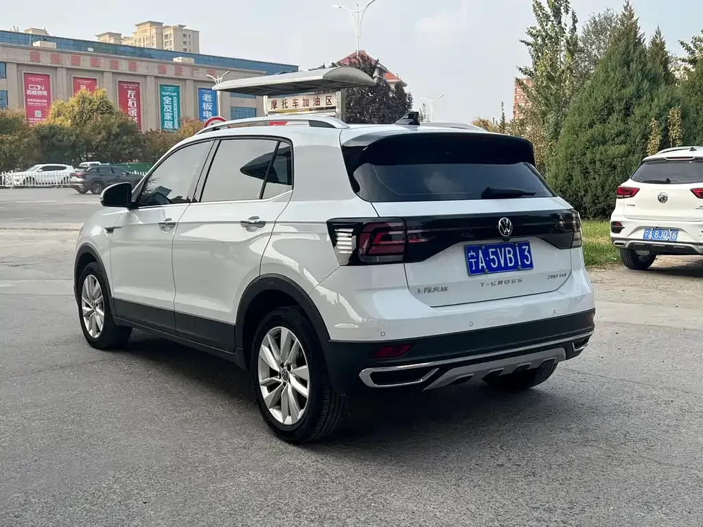 Volkswagen T-Cross — фото 6