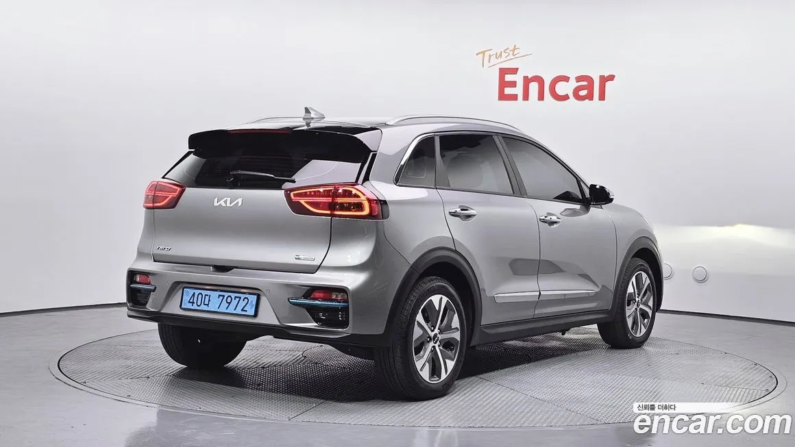Kia Niro — фото 2