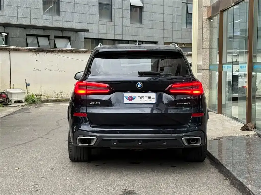 BMW X5 (Import) — фото 5