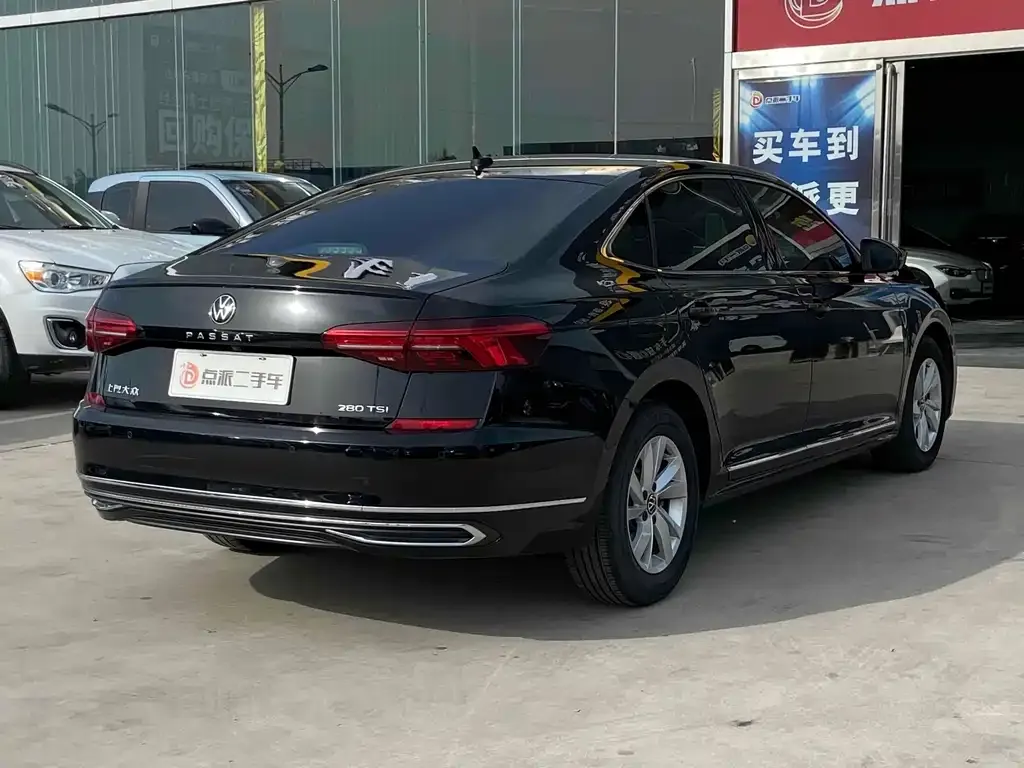 Volkswagen Passat — фото 5