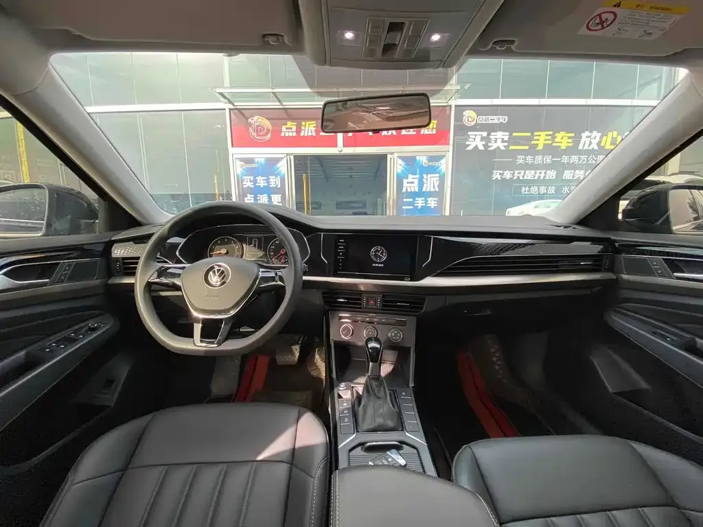 Volkswagen Passat — фото 8