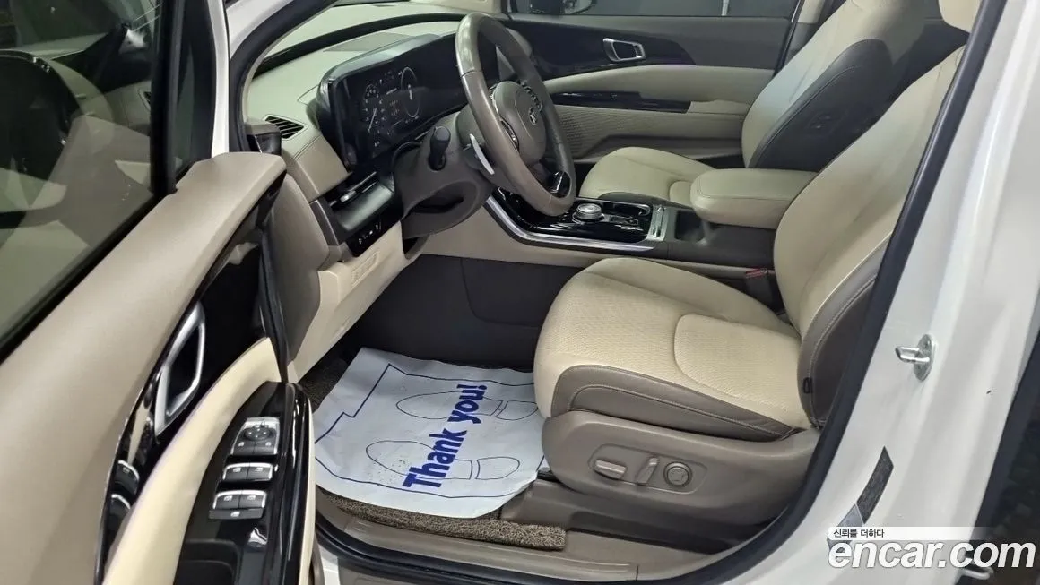 Kia Carnival — фото 10