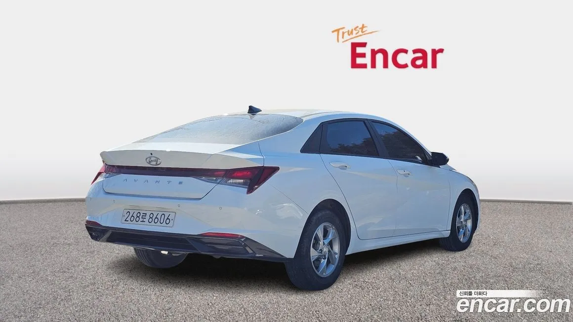 Hyundai AVANTE — фото 2