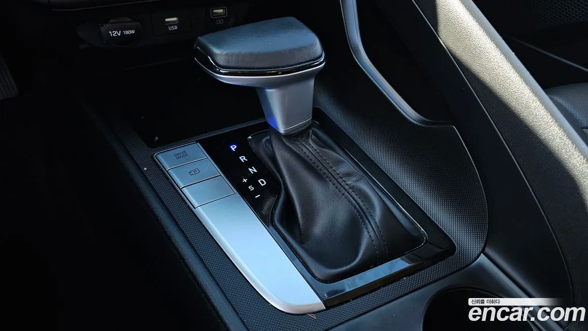 Hyundai AVANTE — фото 9