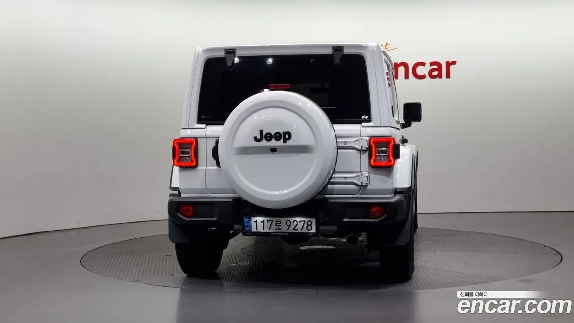 Jeep Wrangler — фото 4