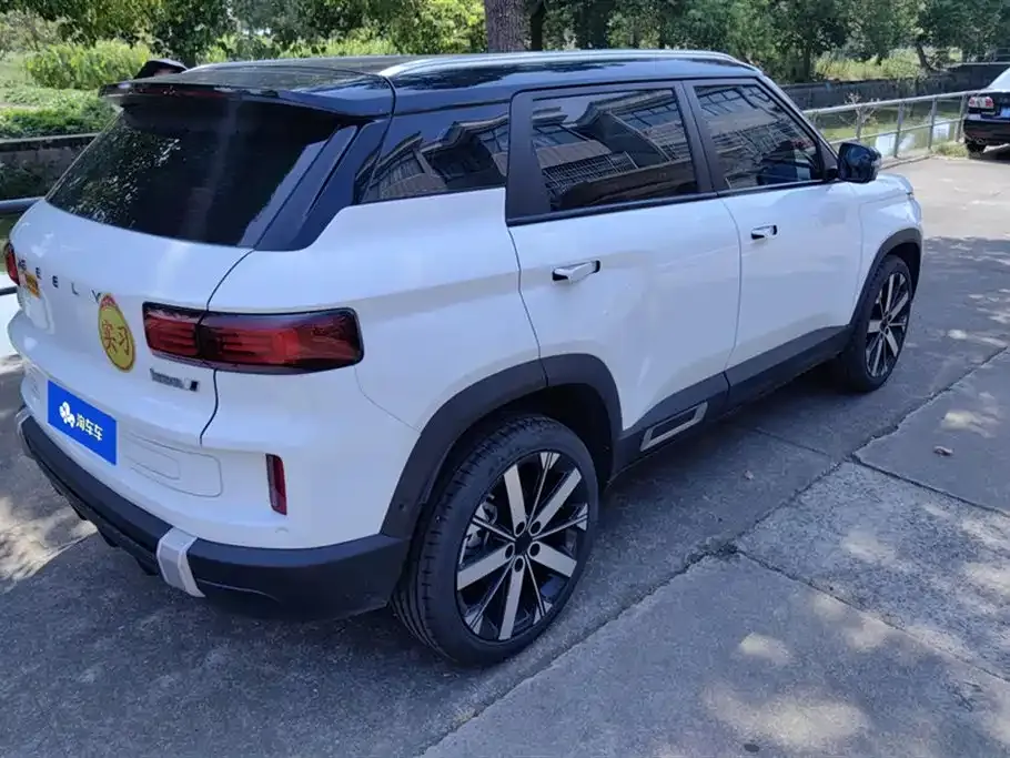 Geely Icon — фото 3
