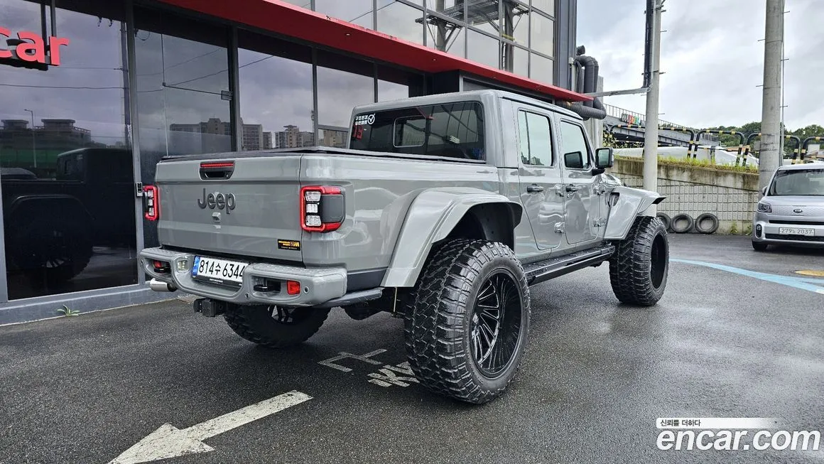 Jeep Gladiator — фото 2