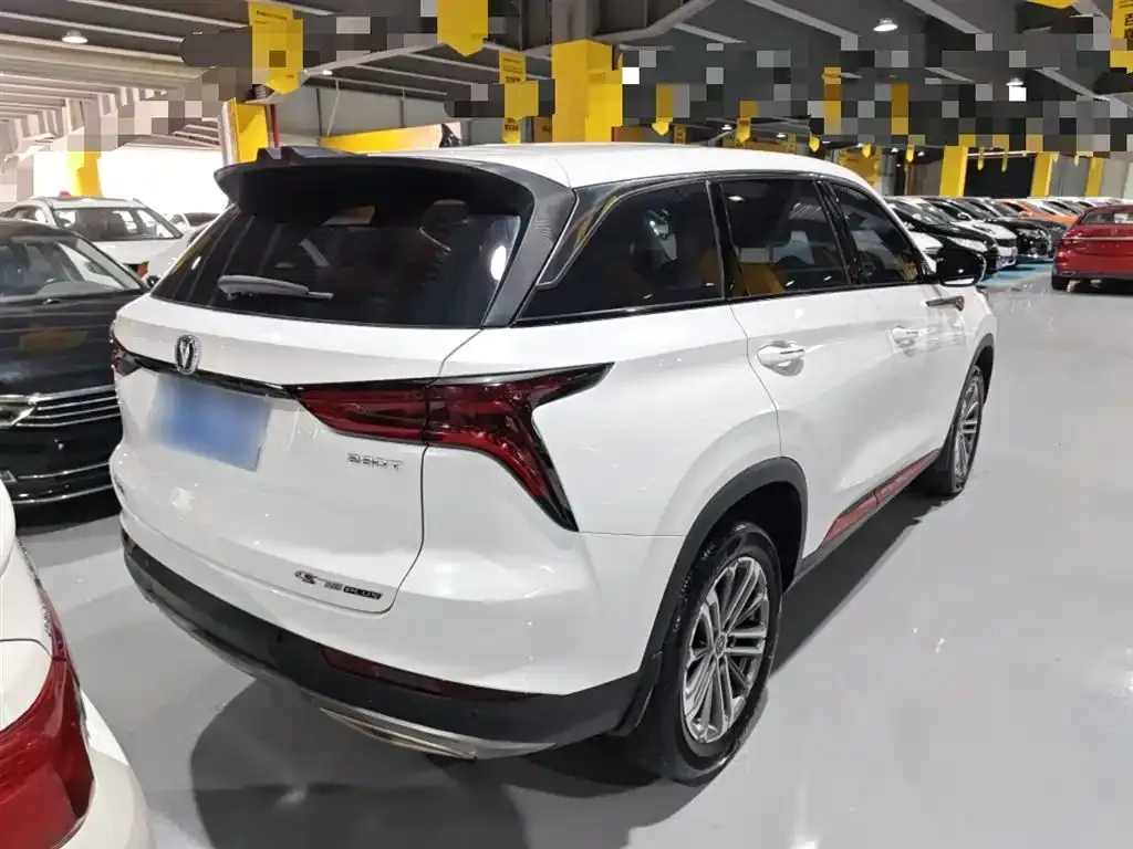 Changan CS75 PLUS — фото 8