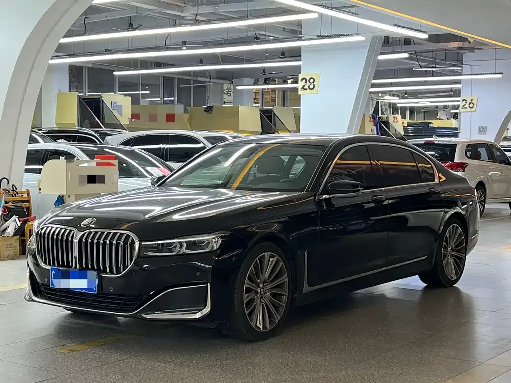 BMW 7 Series — фото 3