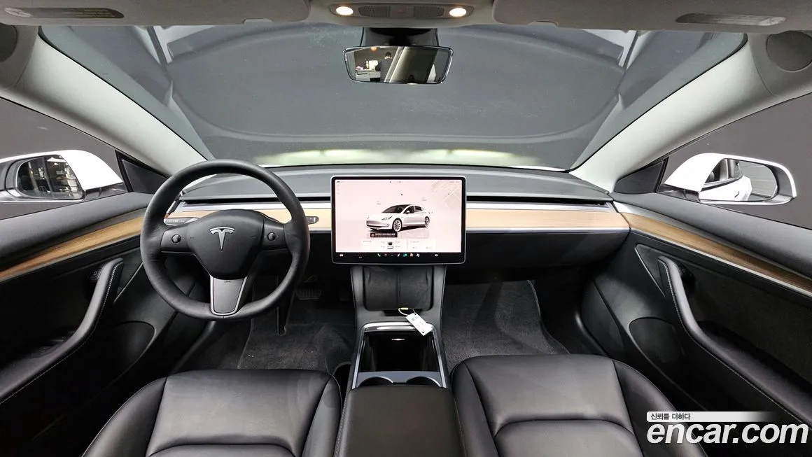 Tesla Model 3 — фото 7